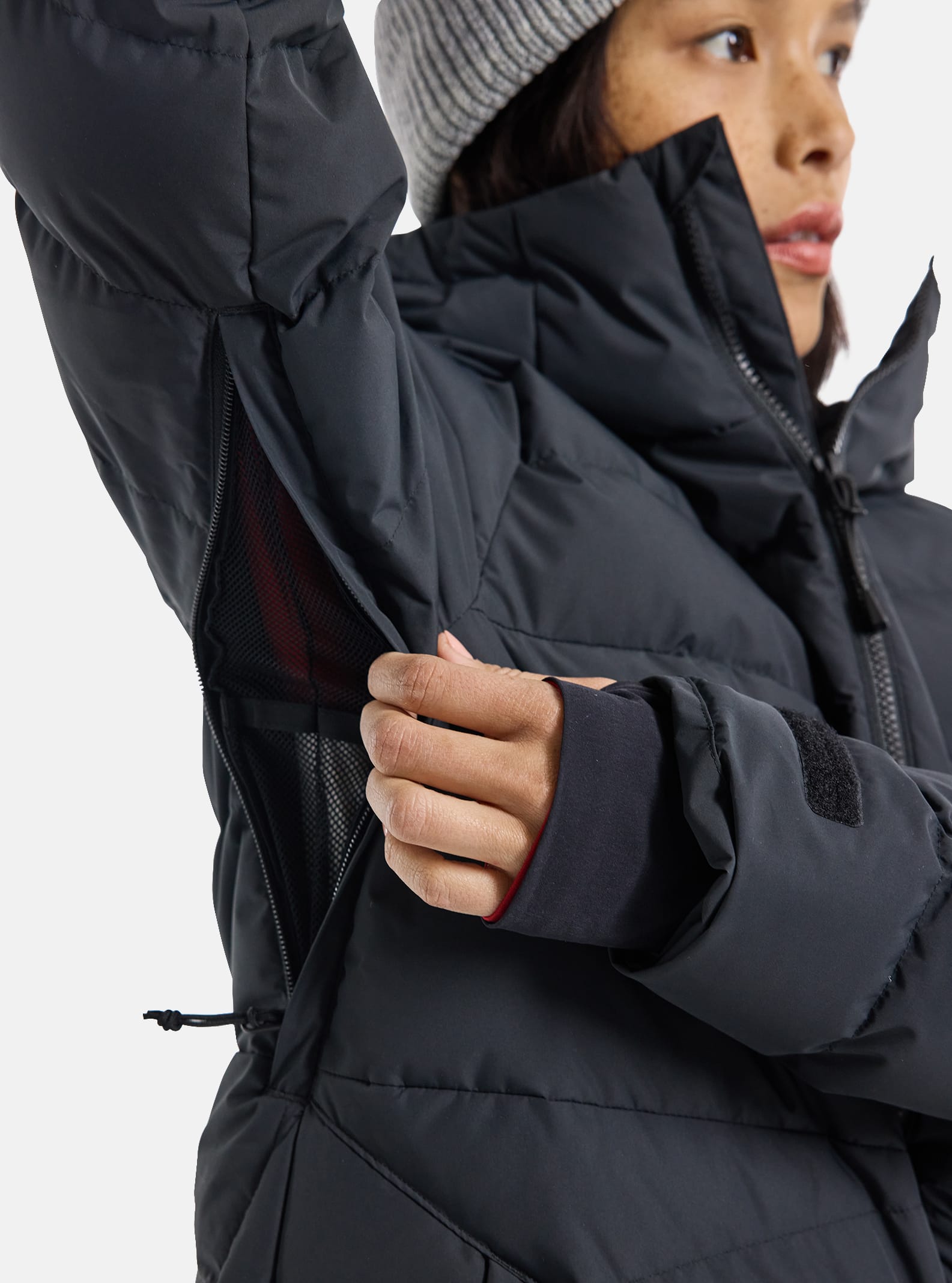 Women's Loyil Down Snowboard Jackets