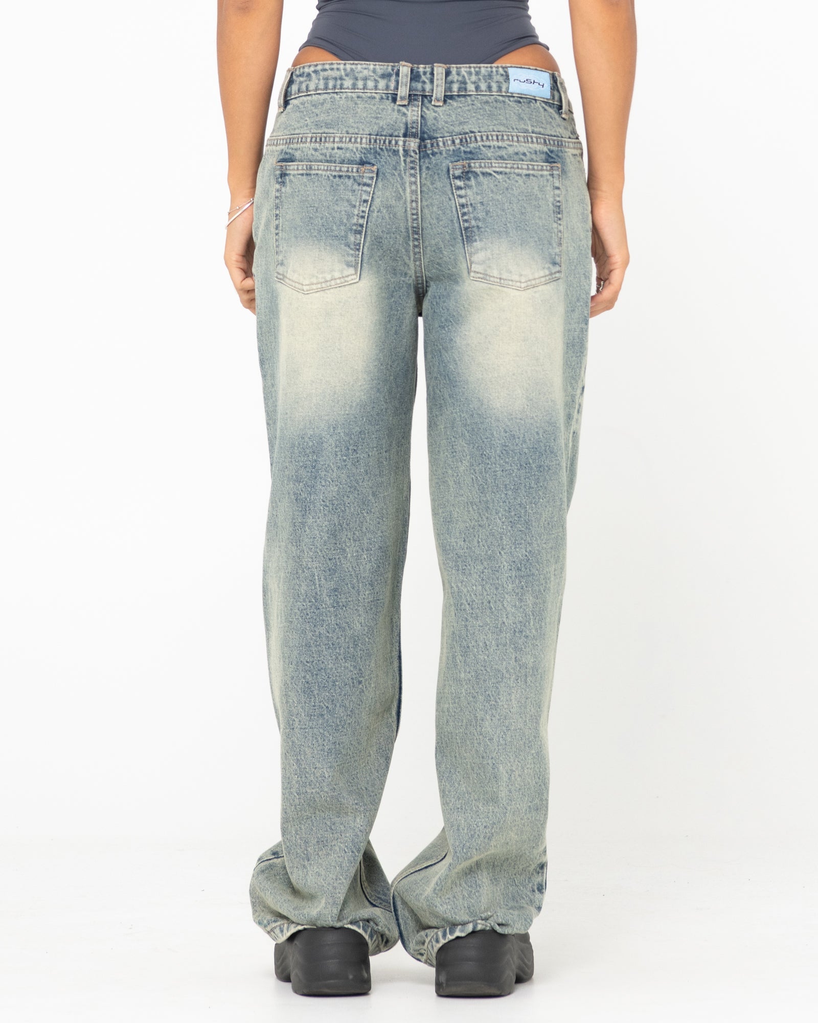 Low Rise Super Baggy Jean