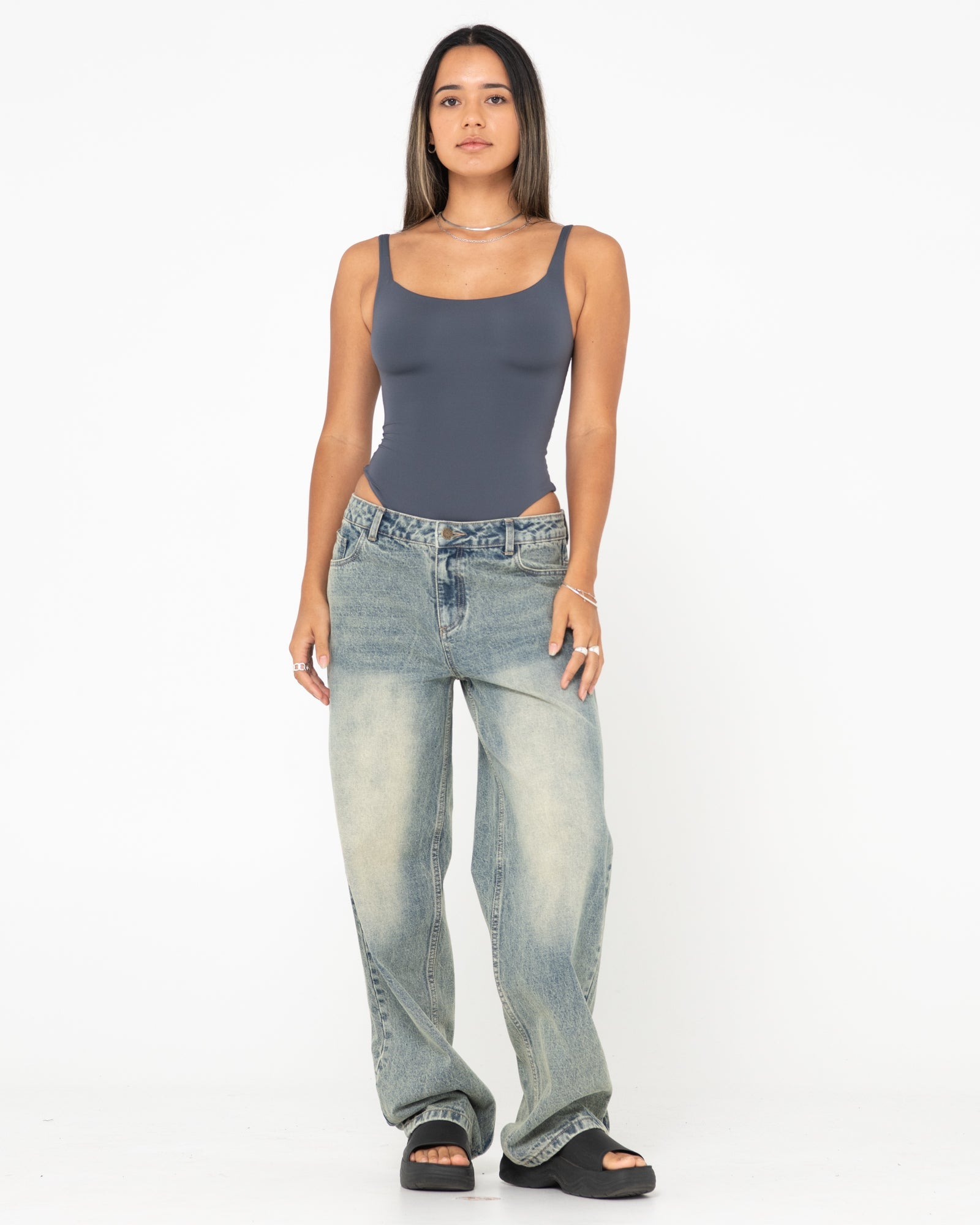 Low Rise Super Baggy Jean