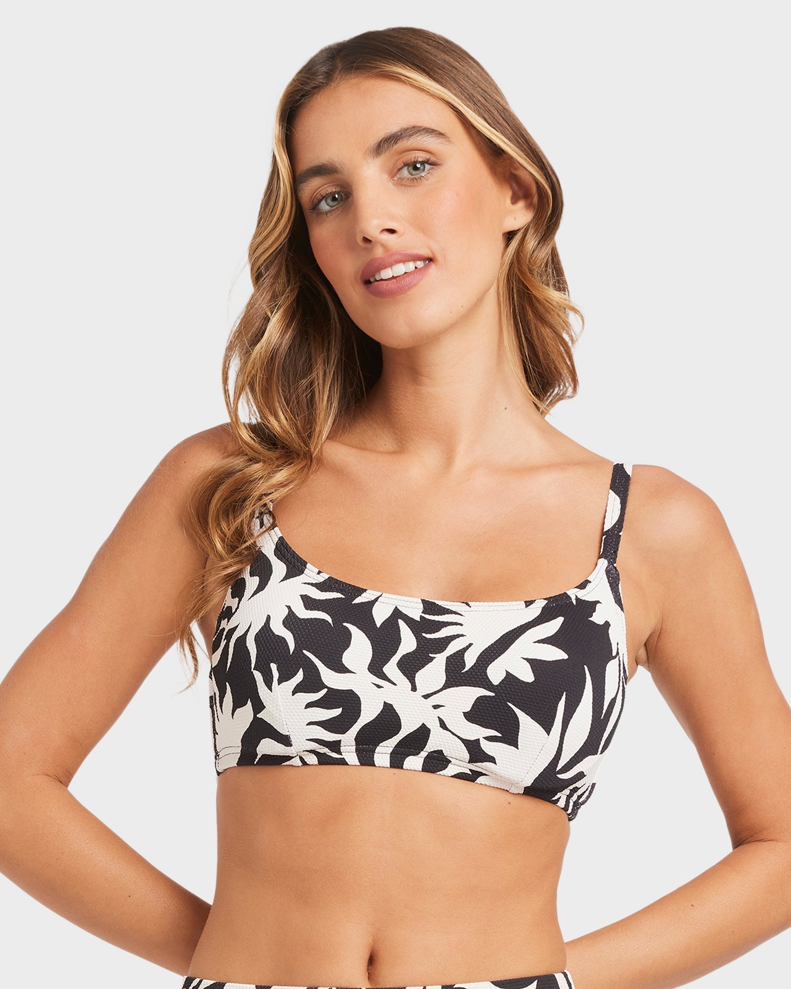 Womens By My Side Mia D/DD Bralette Bikini Top