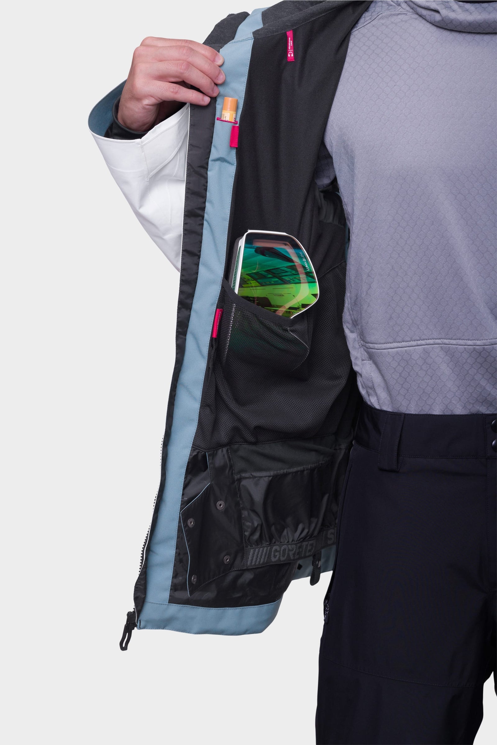 686 Mens Gore-Tex GT Shell Jacket White Steel Blue Black