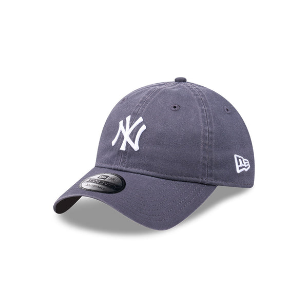 9TWENTY New York Yankees MLB Essentials Midi Graphite Cloth Strap Cap