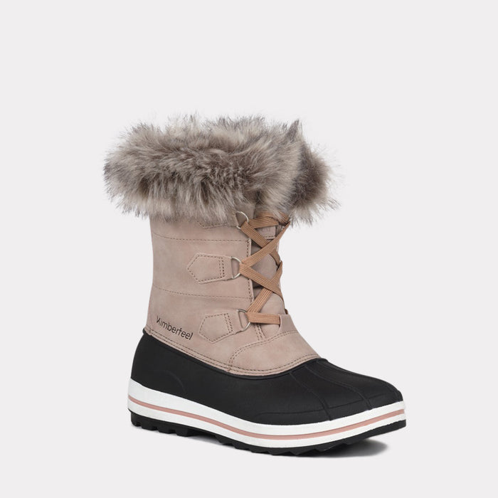 Adriana 2 Apre Boots