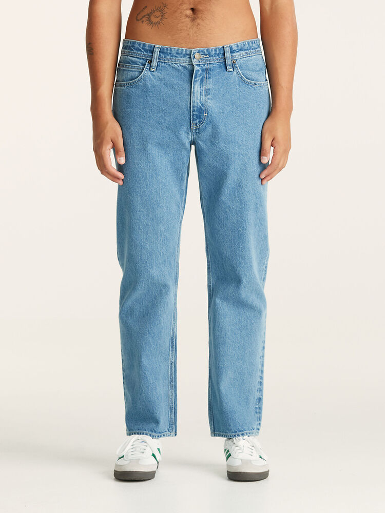 L-Three Straight Jean