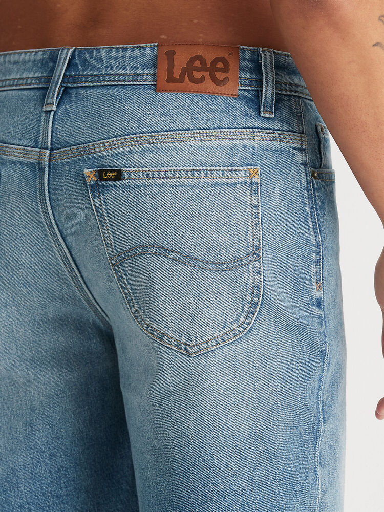 L-Three Straight Short