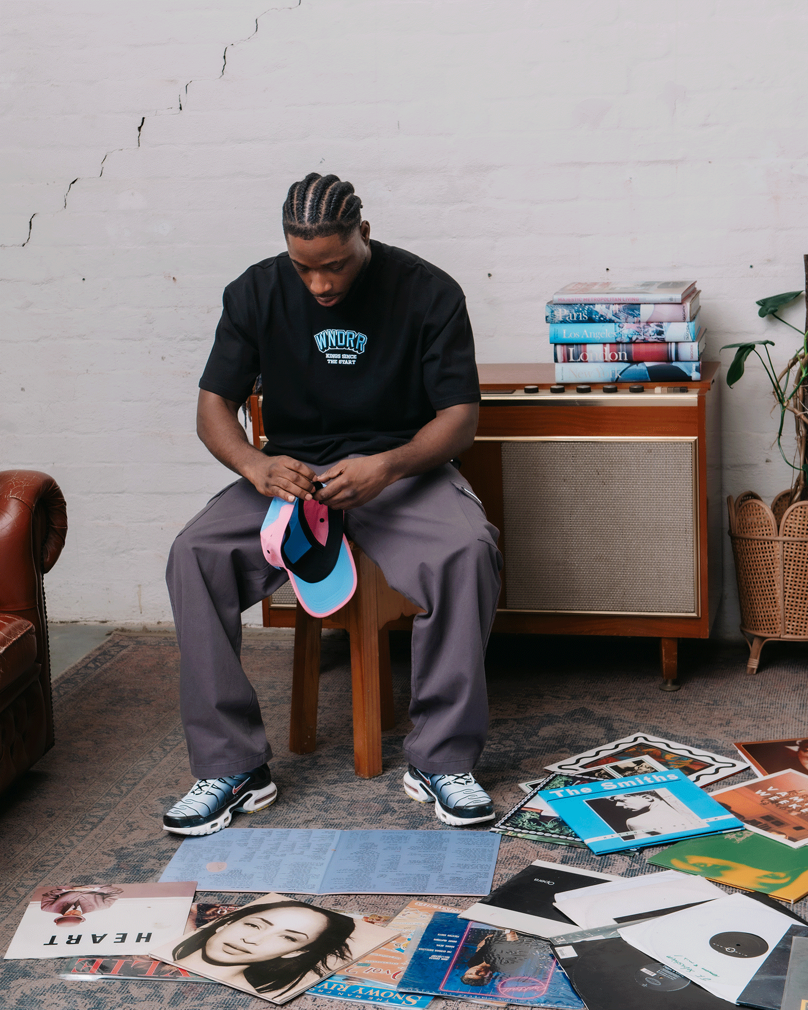 ALL ROUNDER HEAVY WEIGHT TEE - BLACK