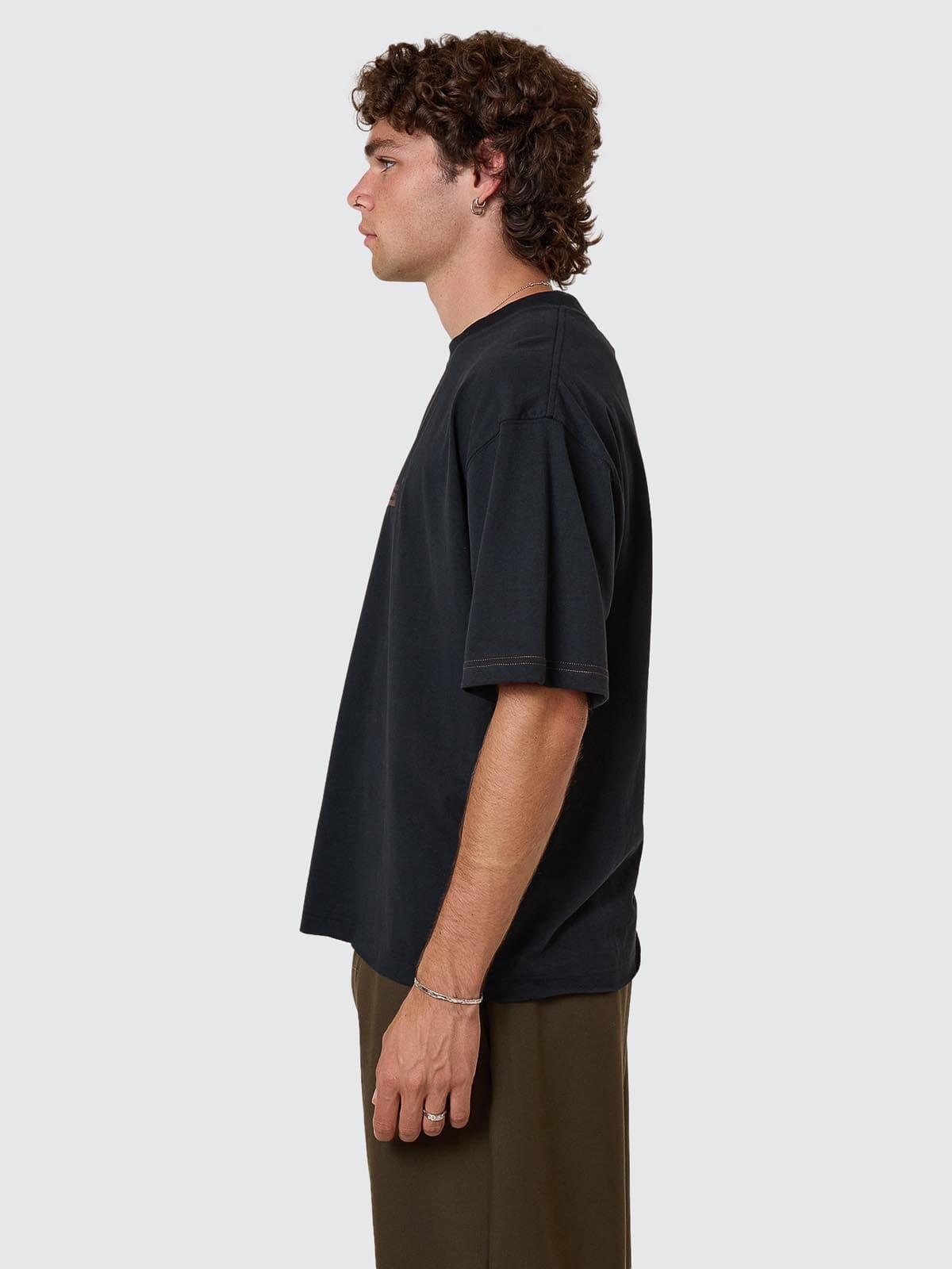 Metamorphic Daze Box Fit Oversize Cropped Raw Hem Tee