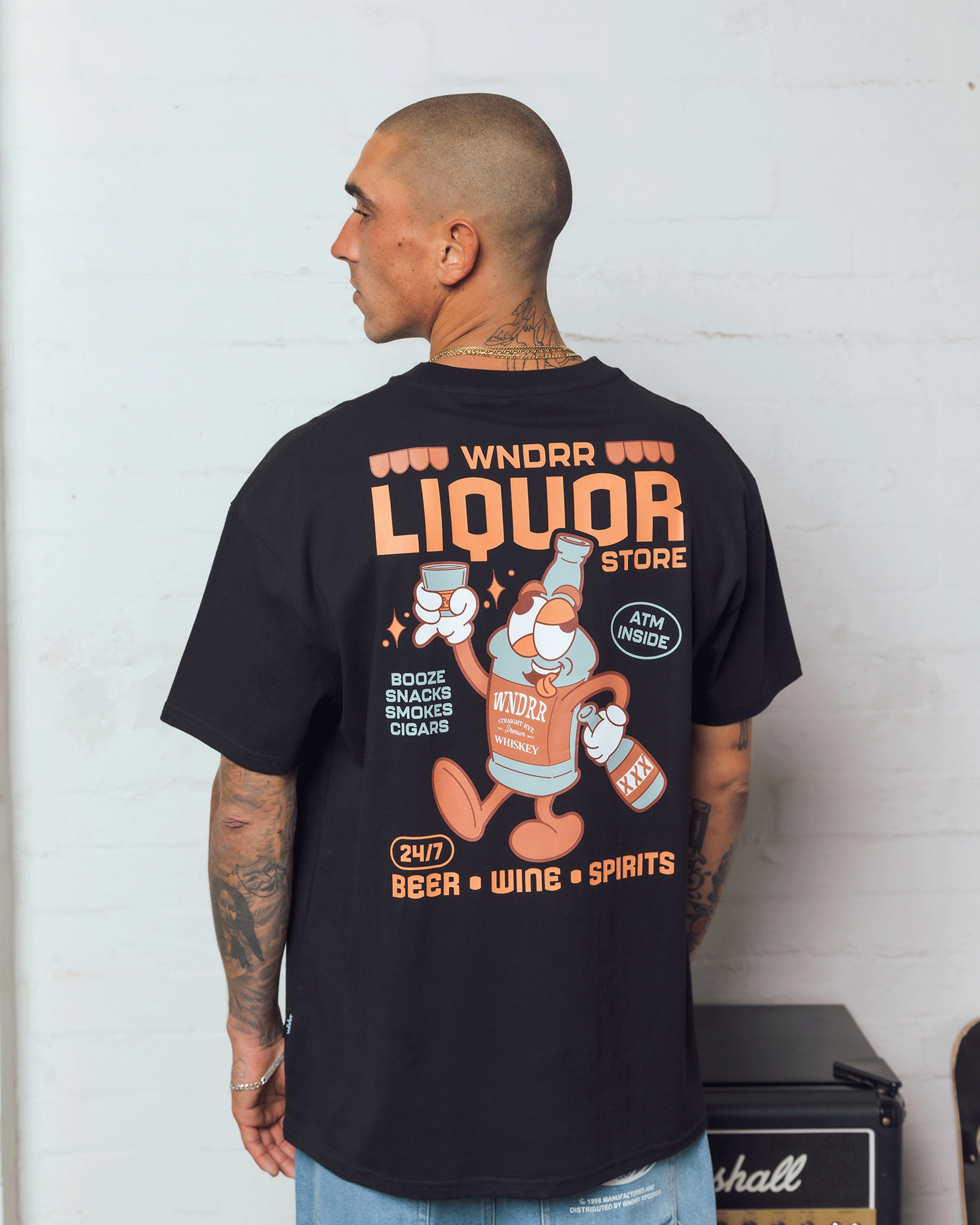 LIQUOR BOX FIT TEE - BLACK