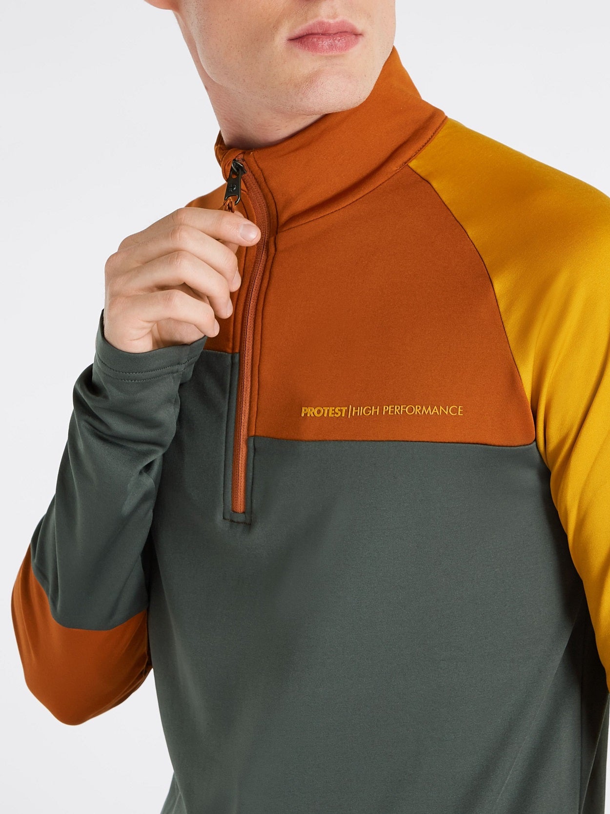 Protest Holdme 1/4 Zip Top Skivvy Hunter Green