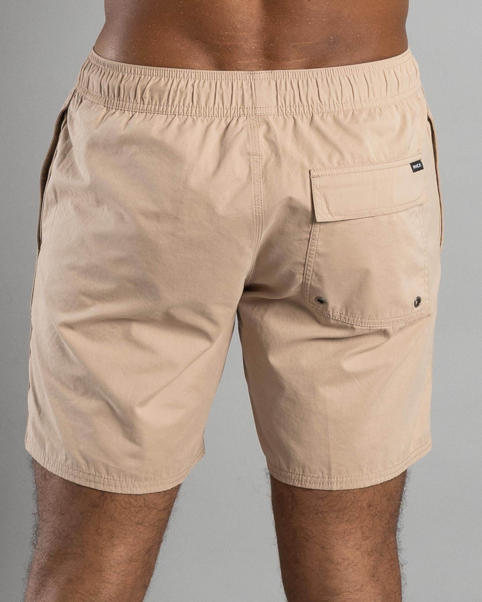 Opposites Elastic 2 Shorts