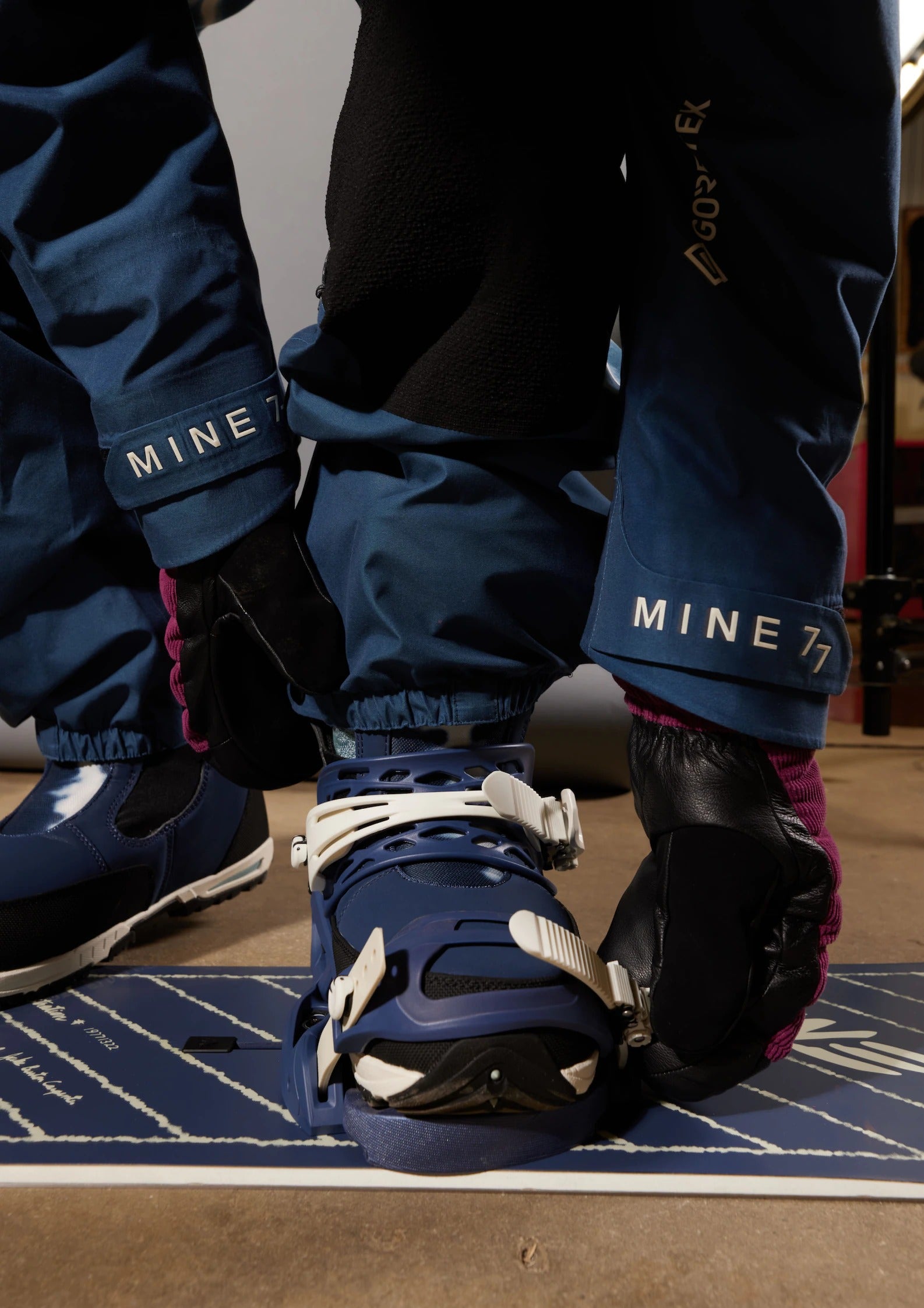 Mine77 Cartel X EST Snowboard Binding