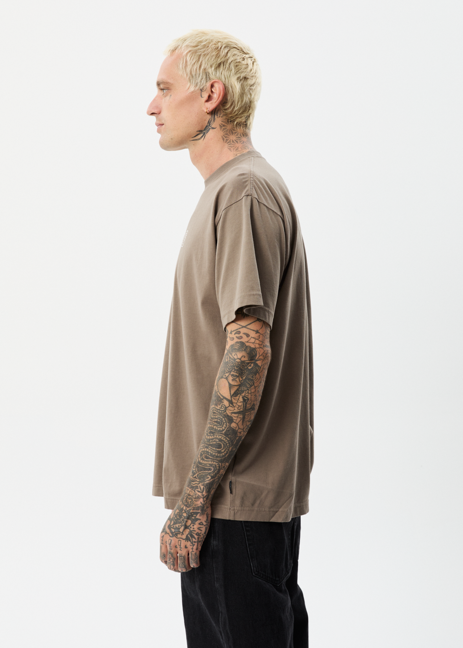 Outline - Recycled Regular T-Shirt - Beechwood