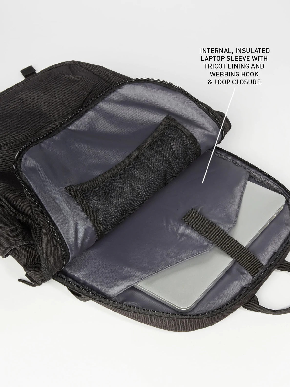Roamer Backpack - Black on Black