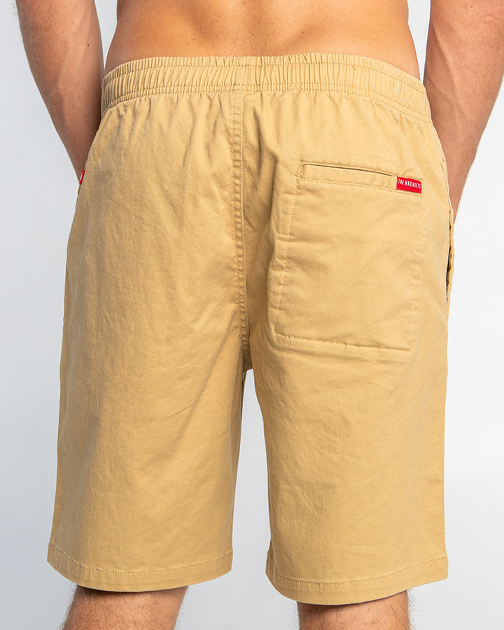 The Basic Chino 19"