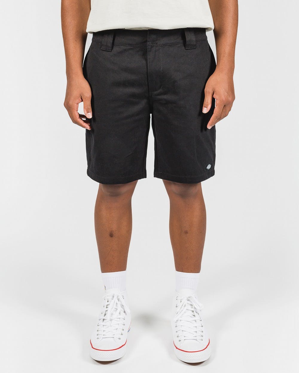 C182 REGULAR FIT 9" SHORT