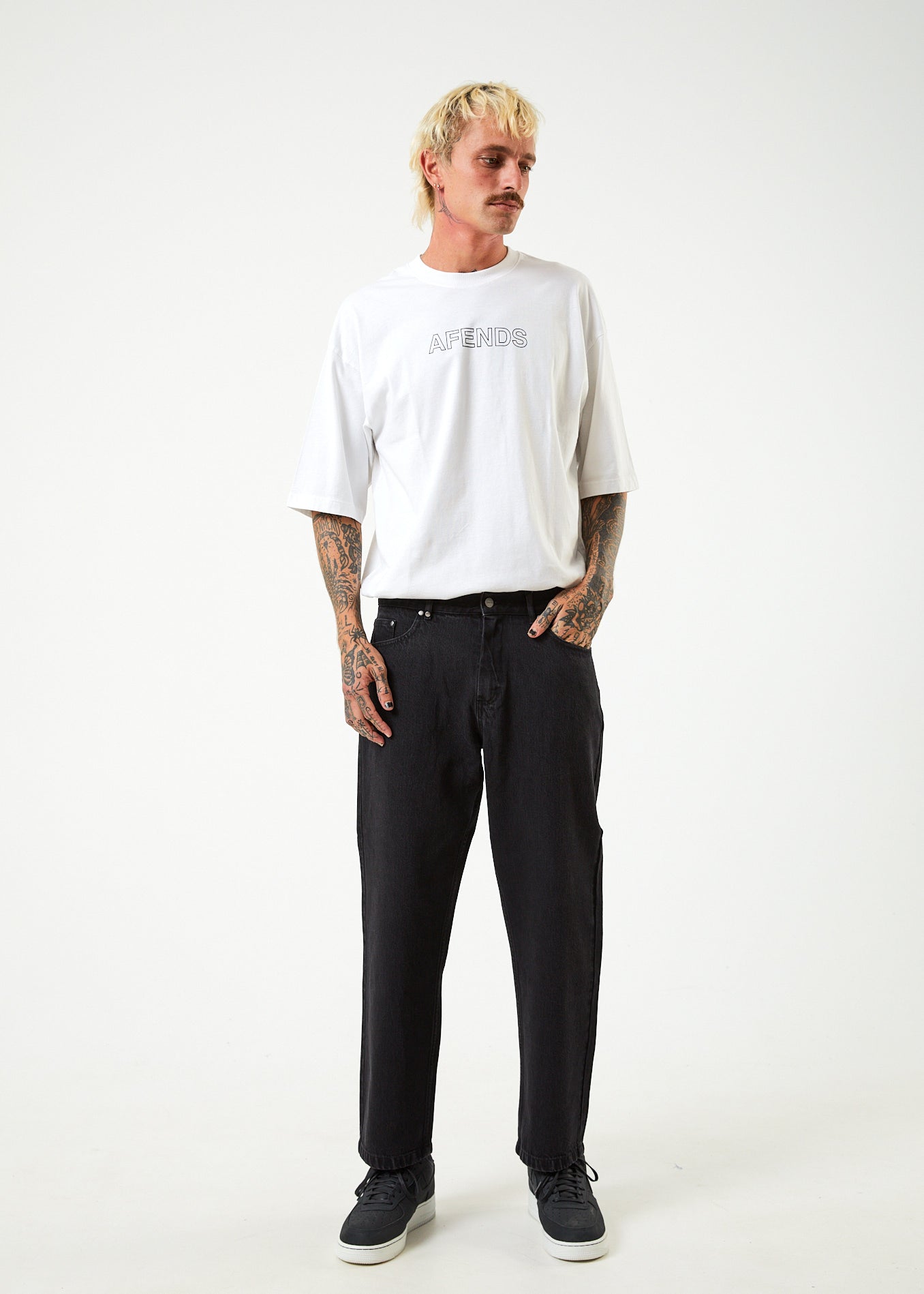 Ninety Twos - Organic Denim Relaxed Fit Jean - Washed Black