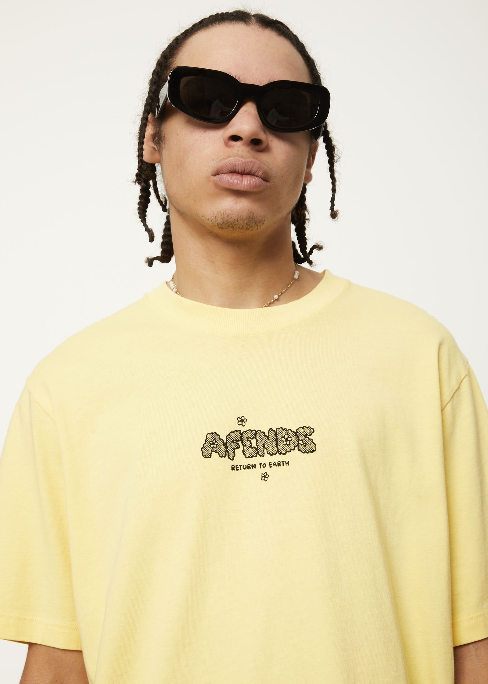 Earthling - Recycled Retro Graphic Logo T-Shirt - Butter