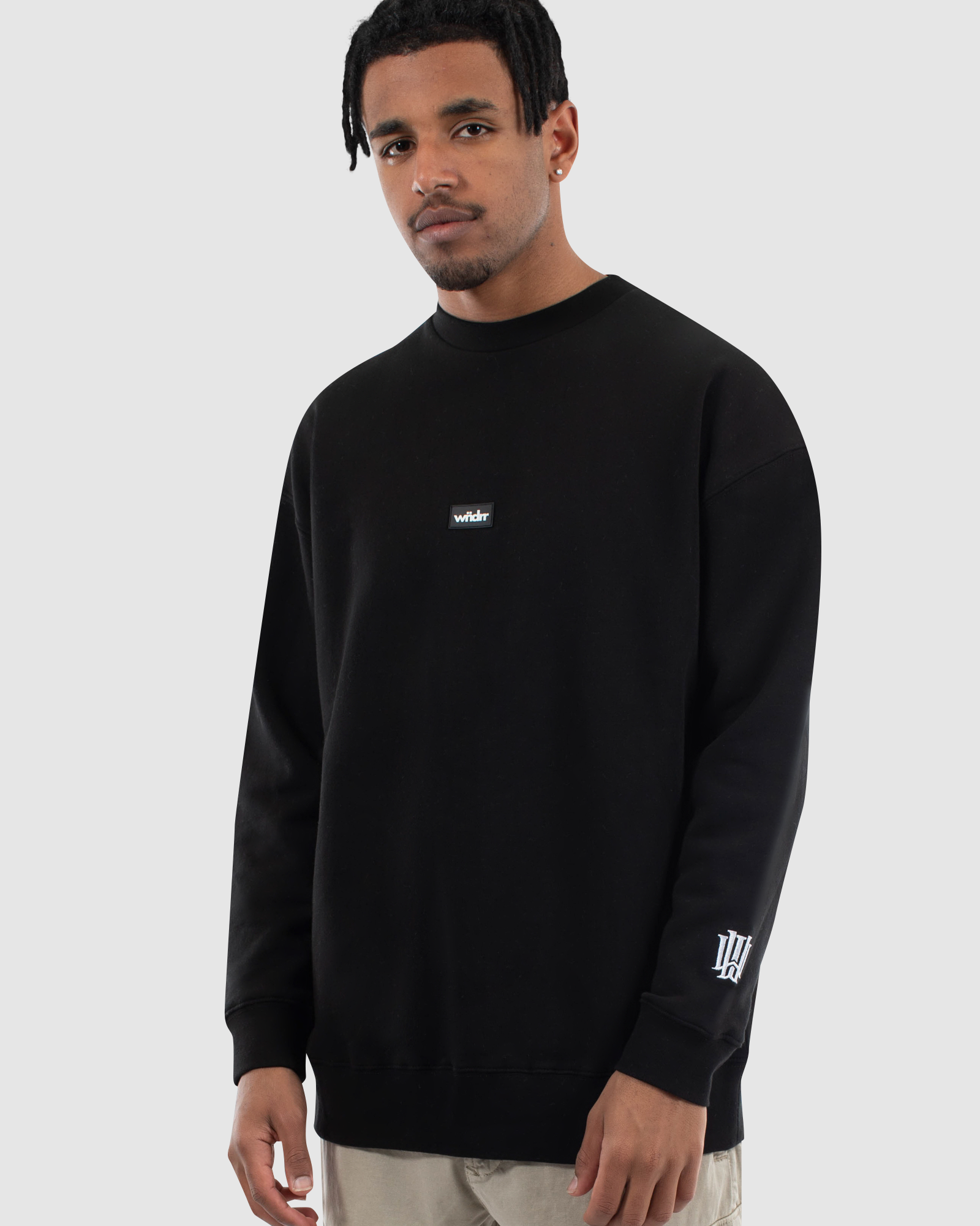 WNDRR KINGSLAND CREW SWEAT - BLACK