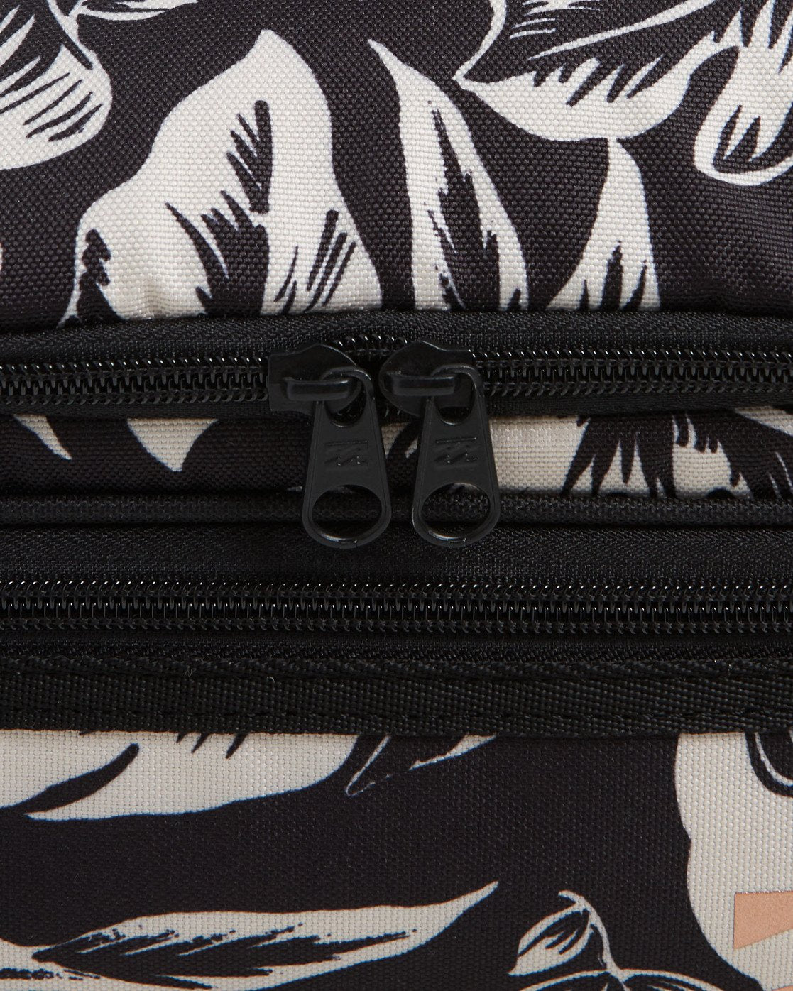 Billabong Haze Lunch Box Black