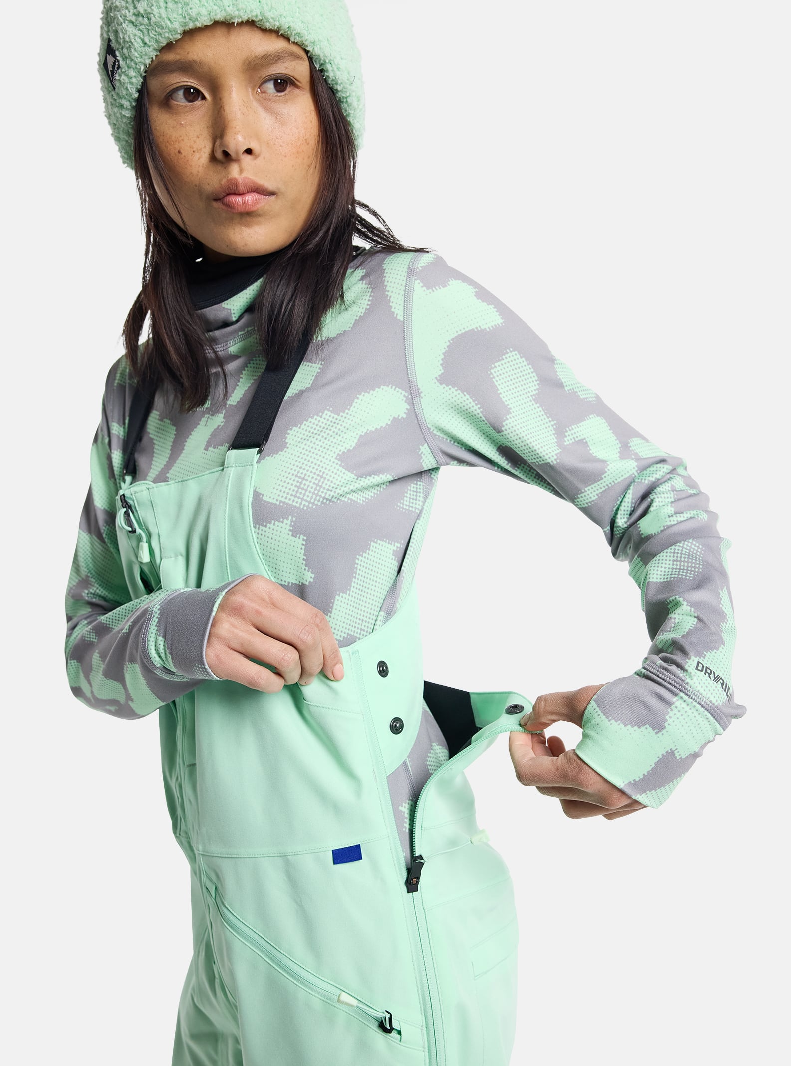 Burton Women's Burton Reserve Stretch 2L Bib Pants Jewel Green