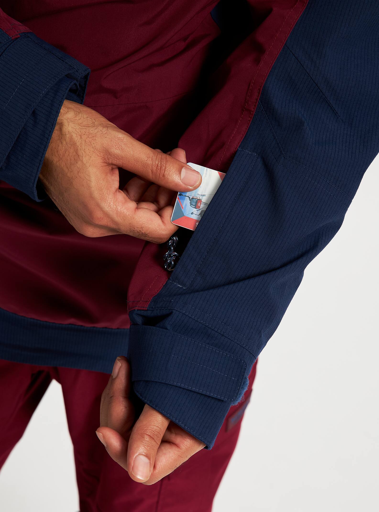 Burton Frostner Anorak 2022 Mulled berry / dress blue