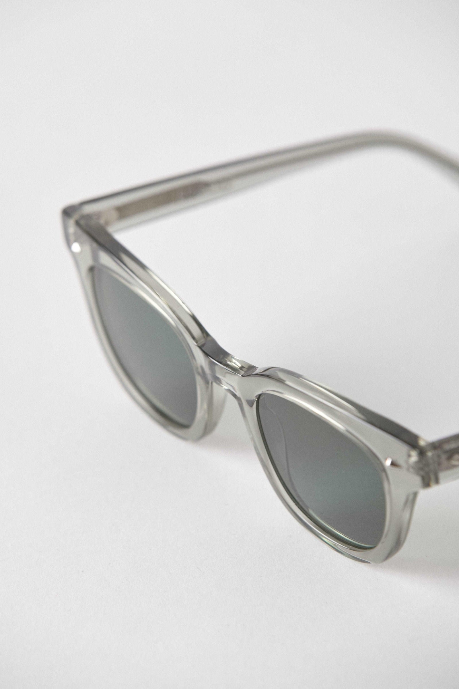 Epokhe Dylan Sunglasses Smoked Crystal Polished / Green