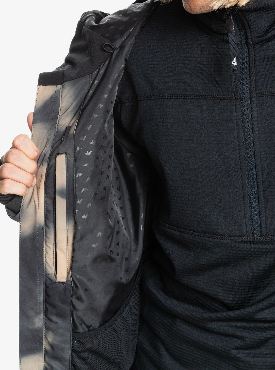 Tamarack Snowboard Jacket 2022