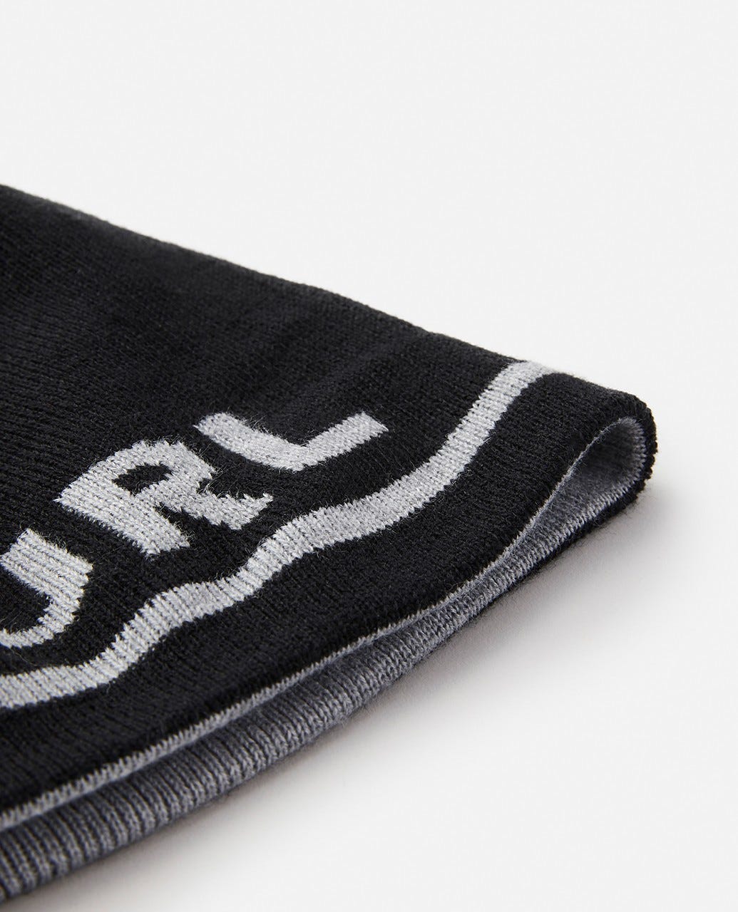 Rip Curl Revo Station Skull Beanie Black/Grey