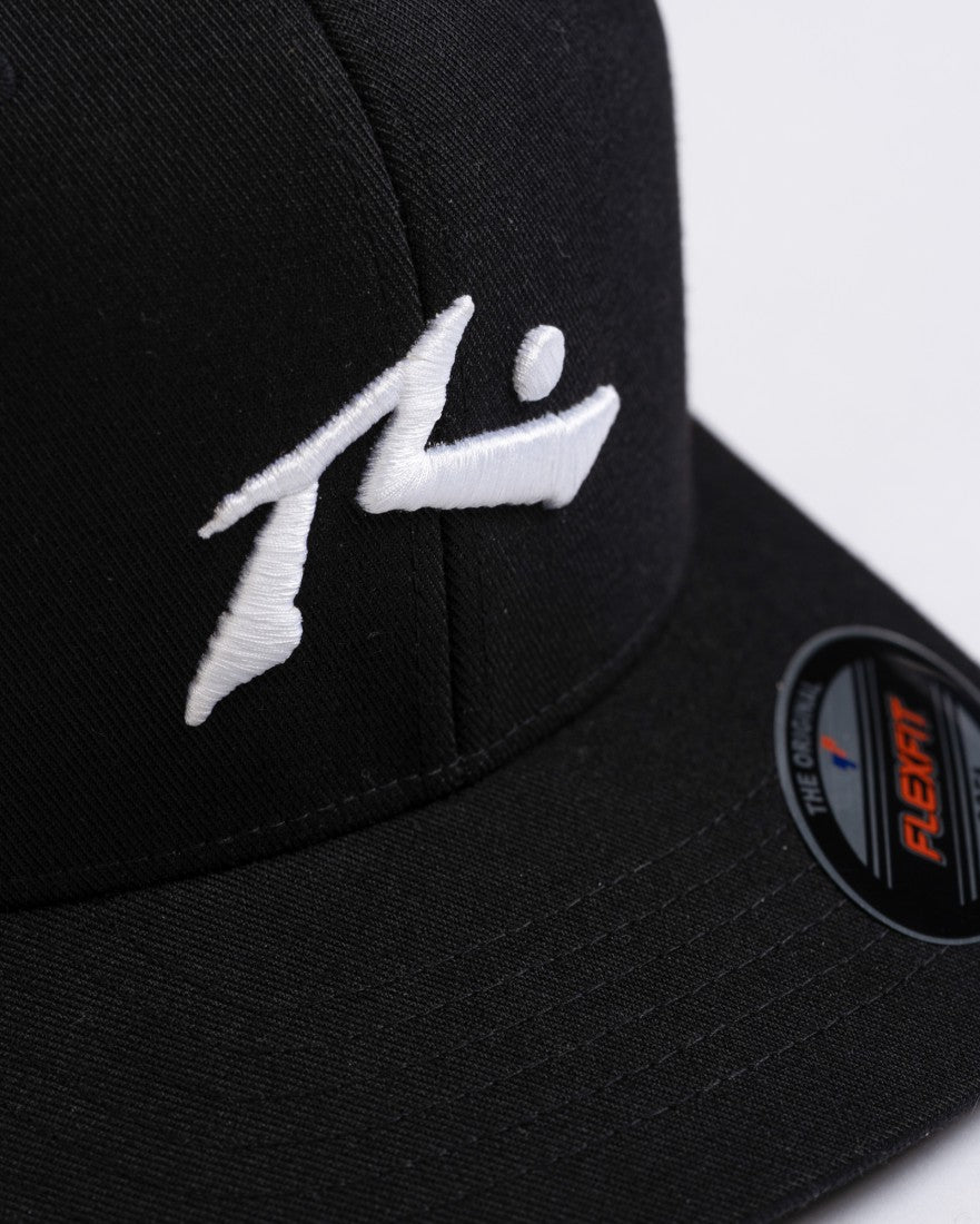 Rusty Chronic 4 Flexfit Cap BLACK 2