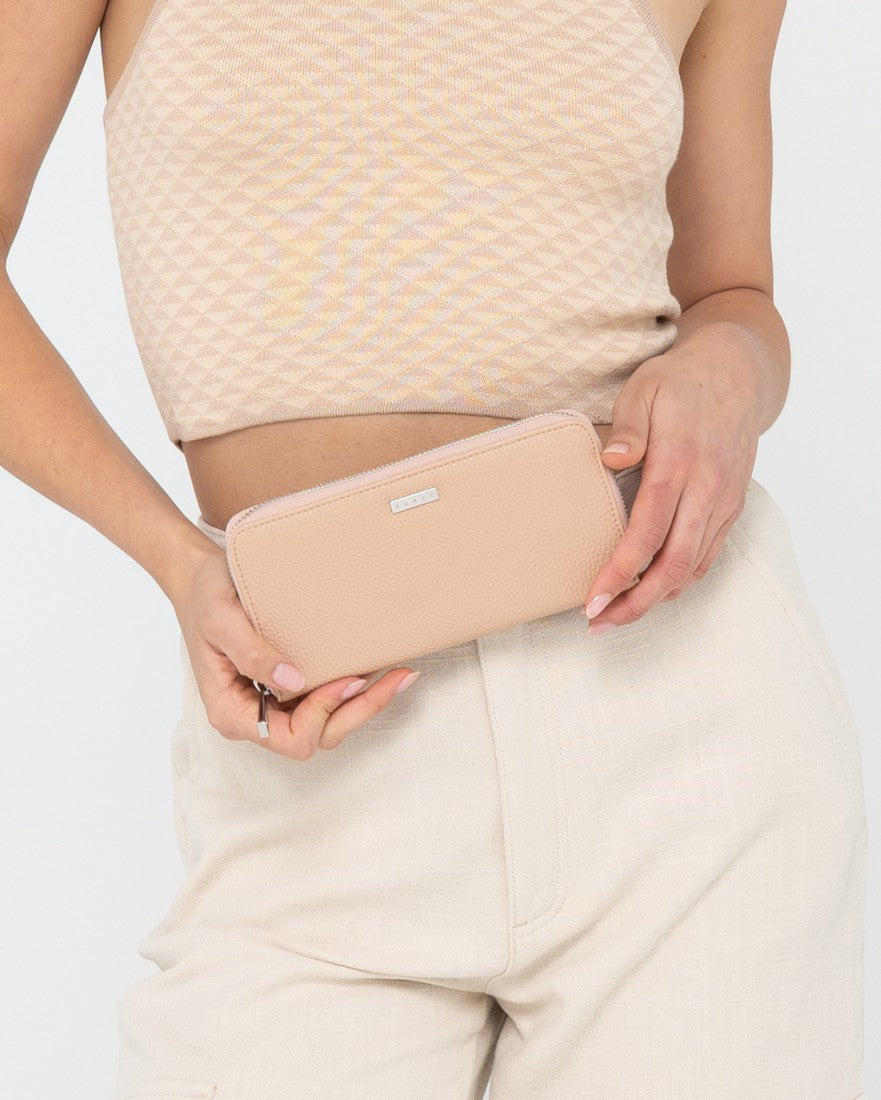 Rusty Essence Zip Around Wallet NUDE