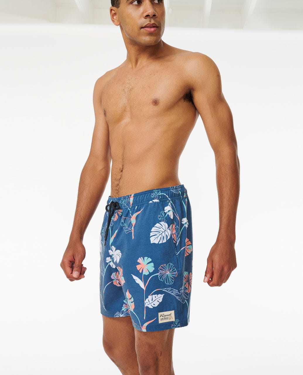 Mod Tropics Volley 17" Boardshorts