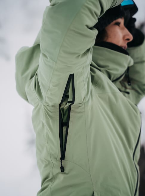 Women's [ak] Embark GORE-TEX 2L Jacket