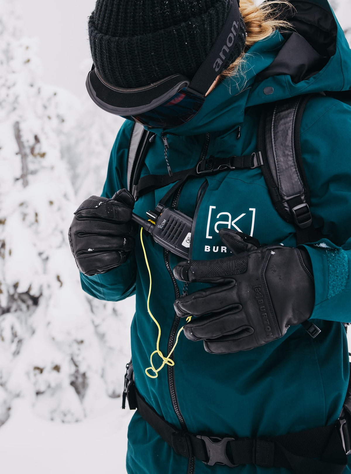 Women's [ak] Embark GORE-TEX 2L Snowboard Jacket