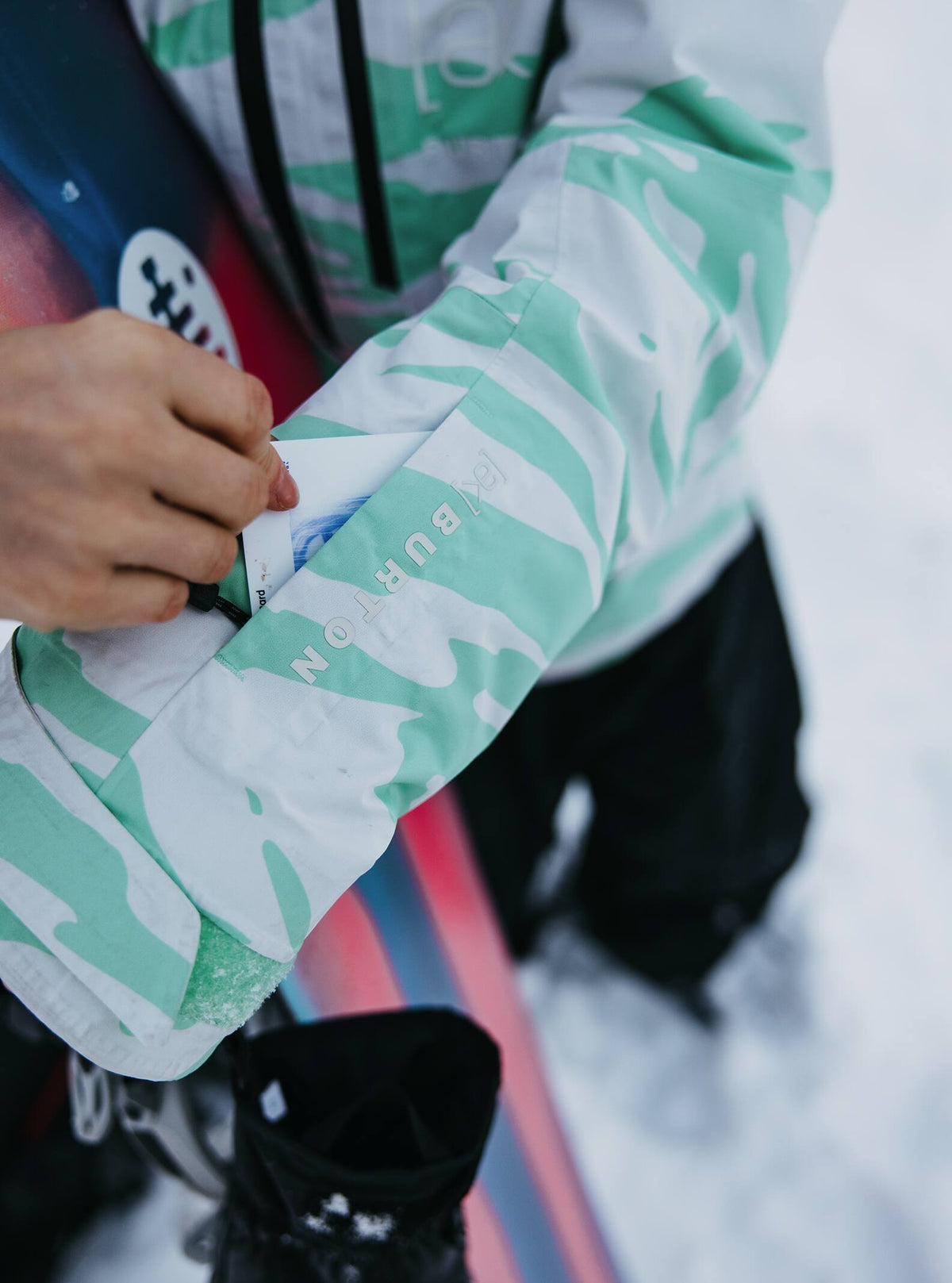 Women's [ak] Embark GORE-TEX 2L Snowboard Jacket