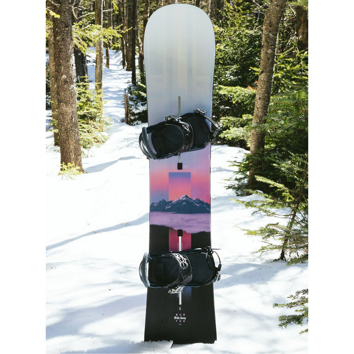 Hideaway Snowboard 2024