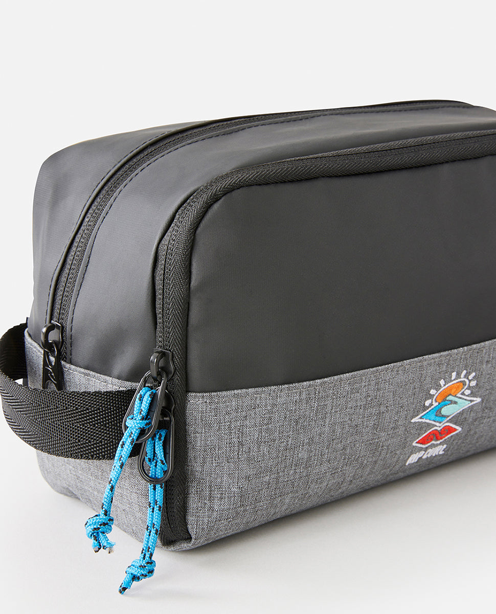 Groom Toiletry Icons Of Surf