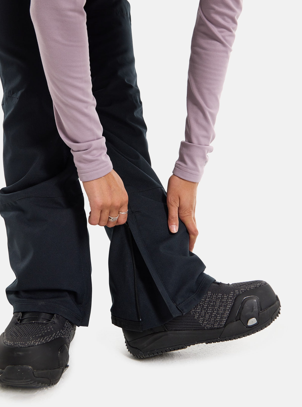 Women's Avalon 2L Stretch Bib Snowboard Pants