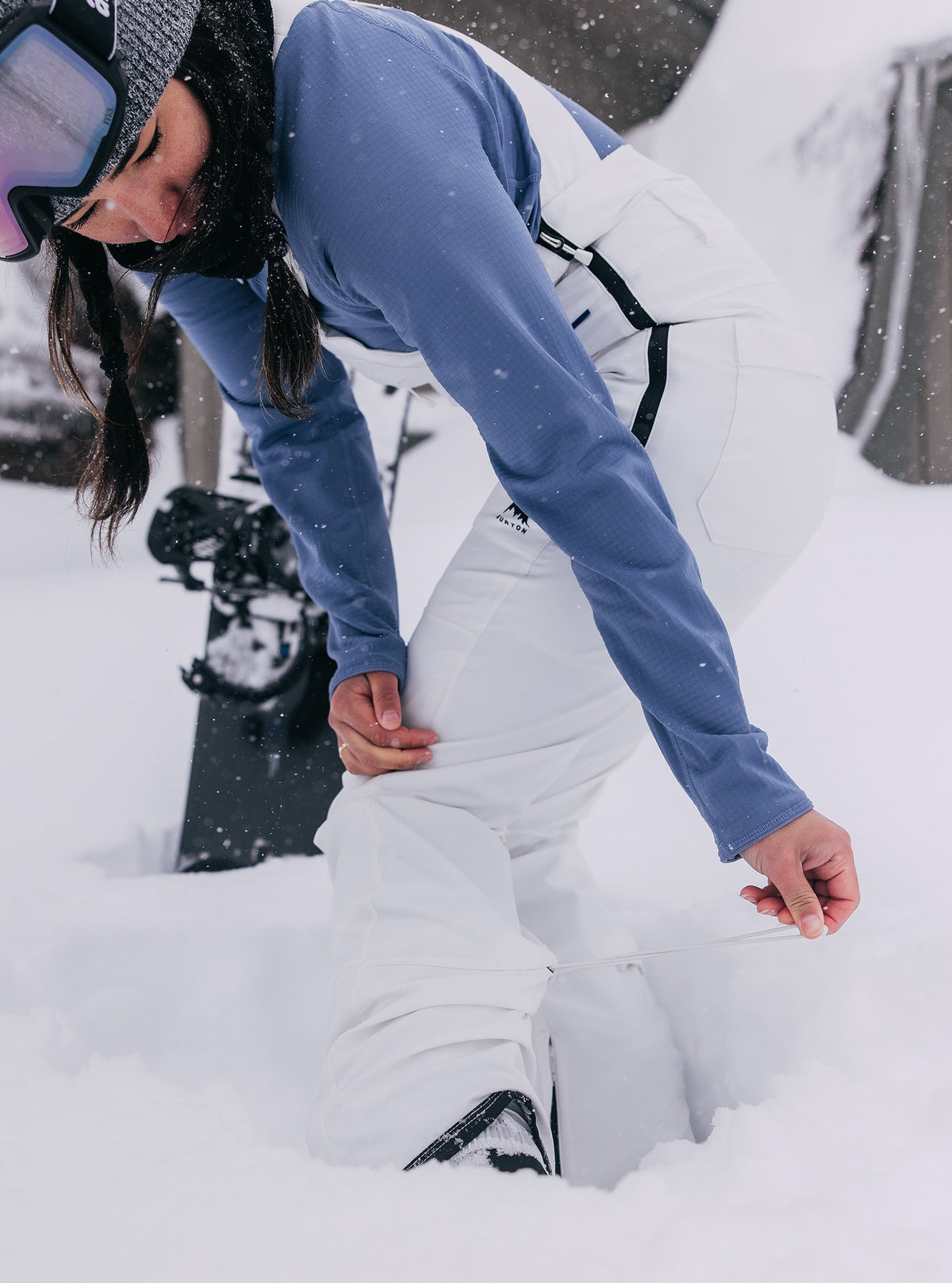 Women's Avalon 2L Stretch Bib Snowboard Pants