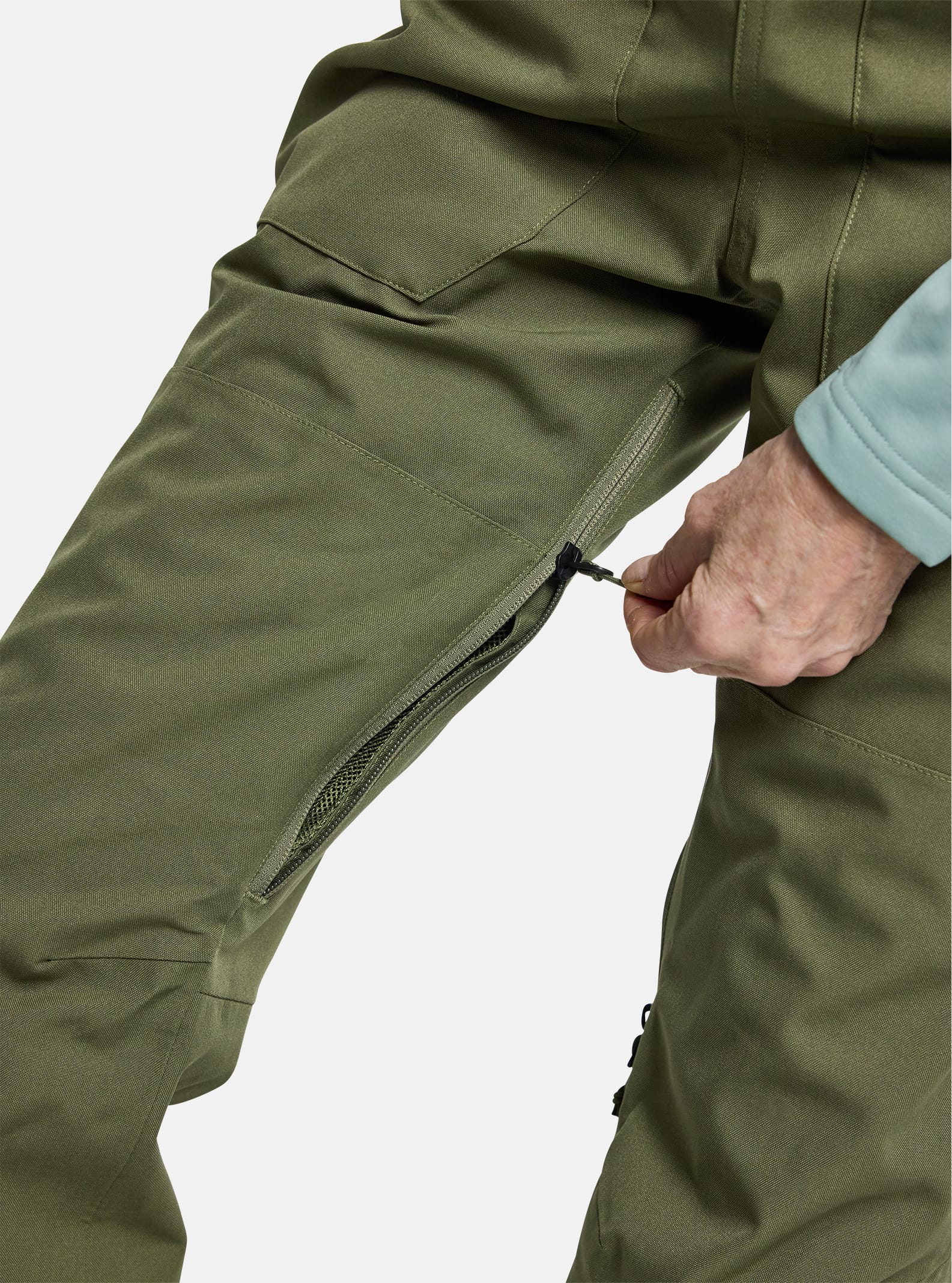 Women's Avalon 2L Stretch Bib Snowboard Pants