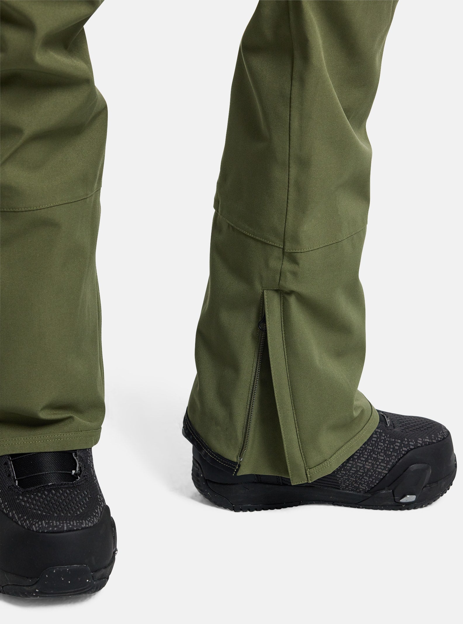 Women's Avalon 2L Stretch Bib Snowboard Pants