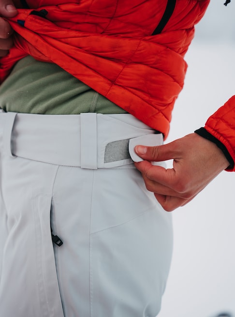 Women's [ak] Summit GORE-TEX 2L Insulated Snowboard Pants