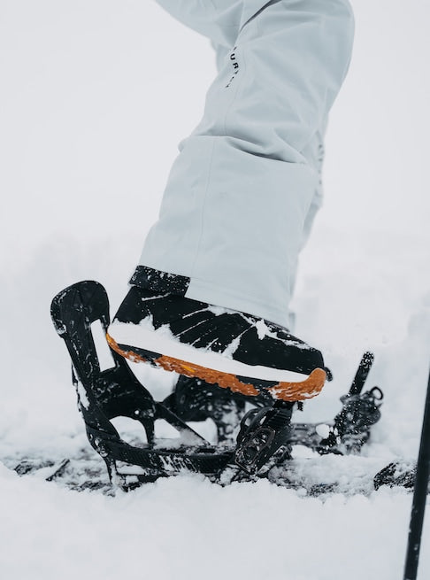 Women's [ak] Summit GORE-TEX 2L Insulated Snowboard Pants