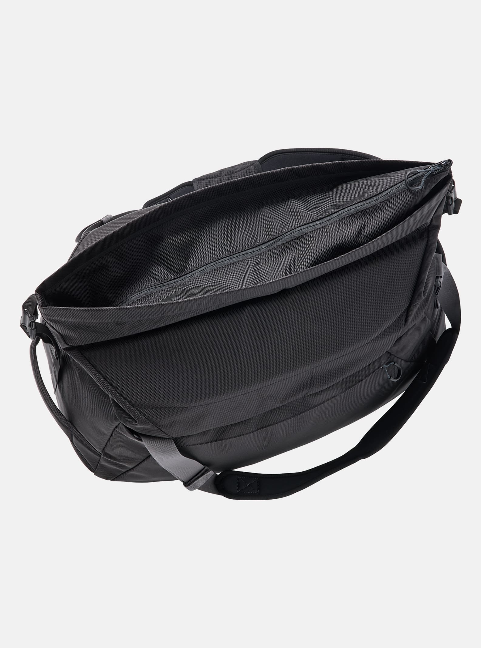 Multipath 60L Expandable Duffel Bag