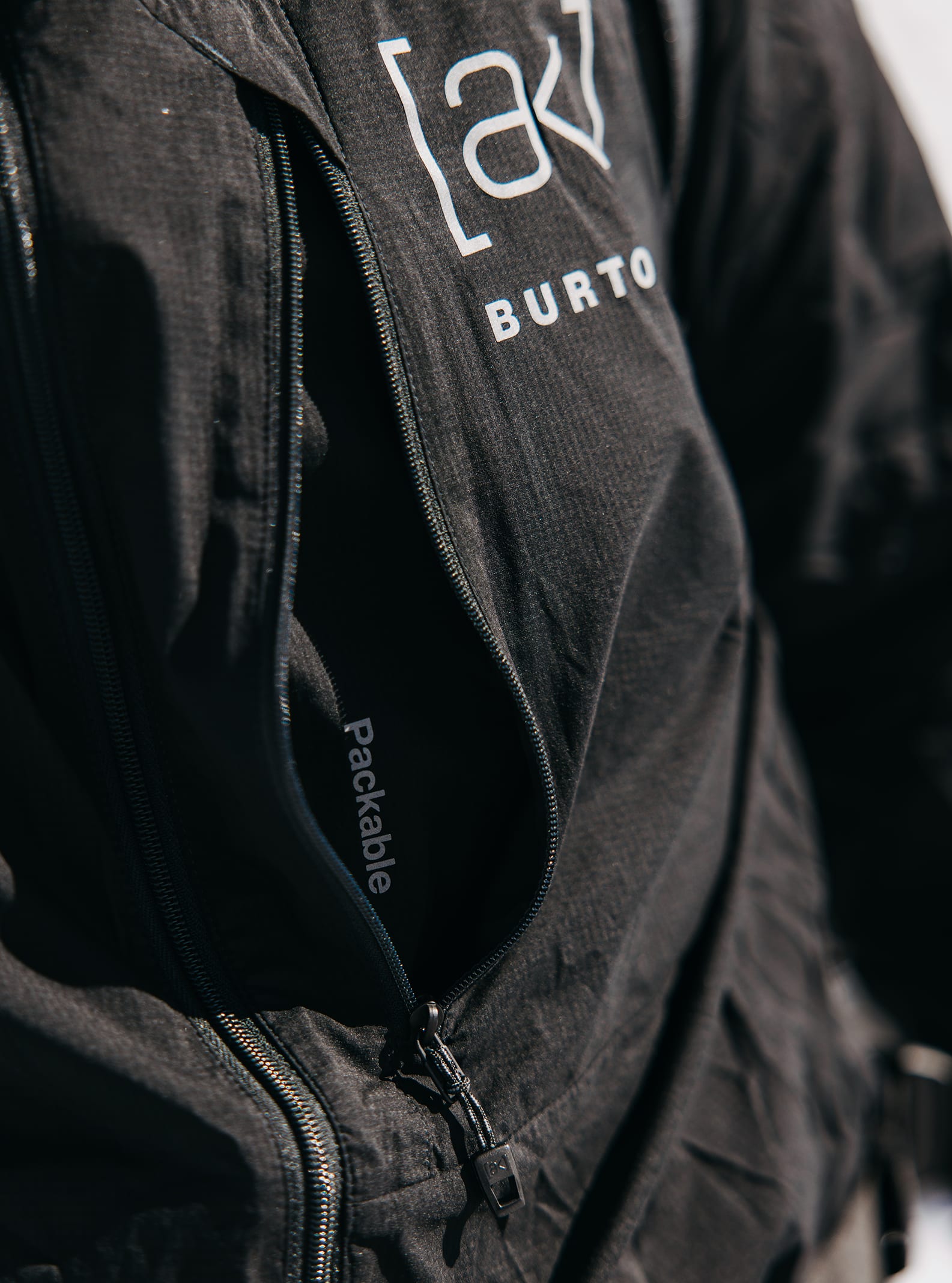 Men's [ak] Dispatcher Ultralight Snowboard Jacket