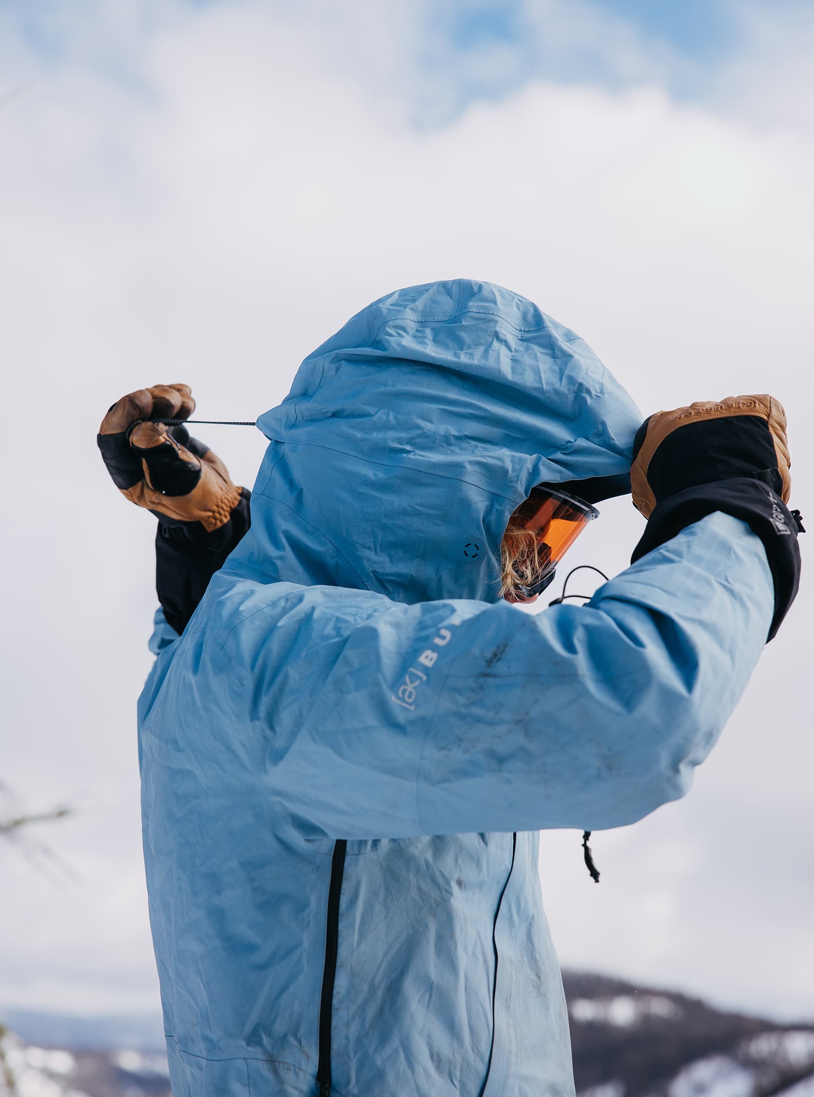 Men's [ak] Tusk GORE-TEX PRO 3L Snowboard Jacket