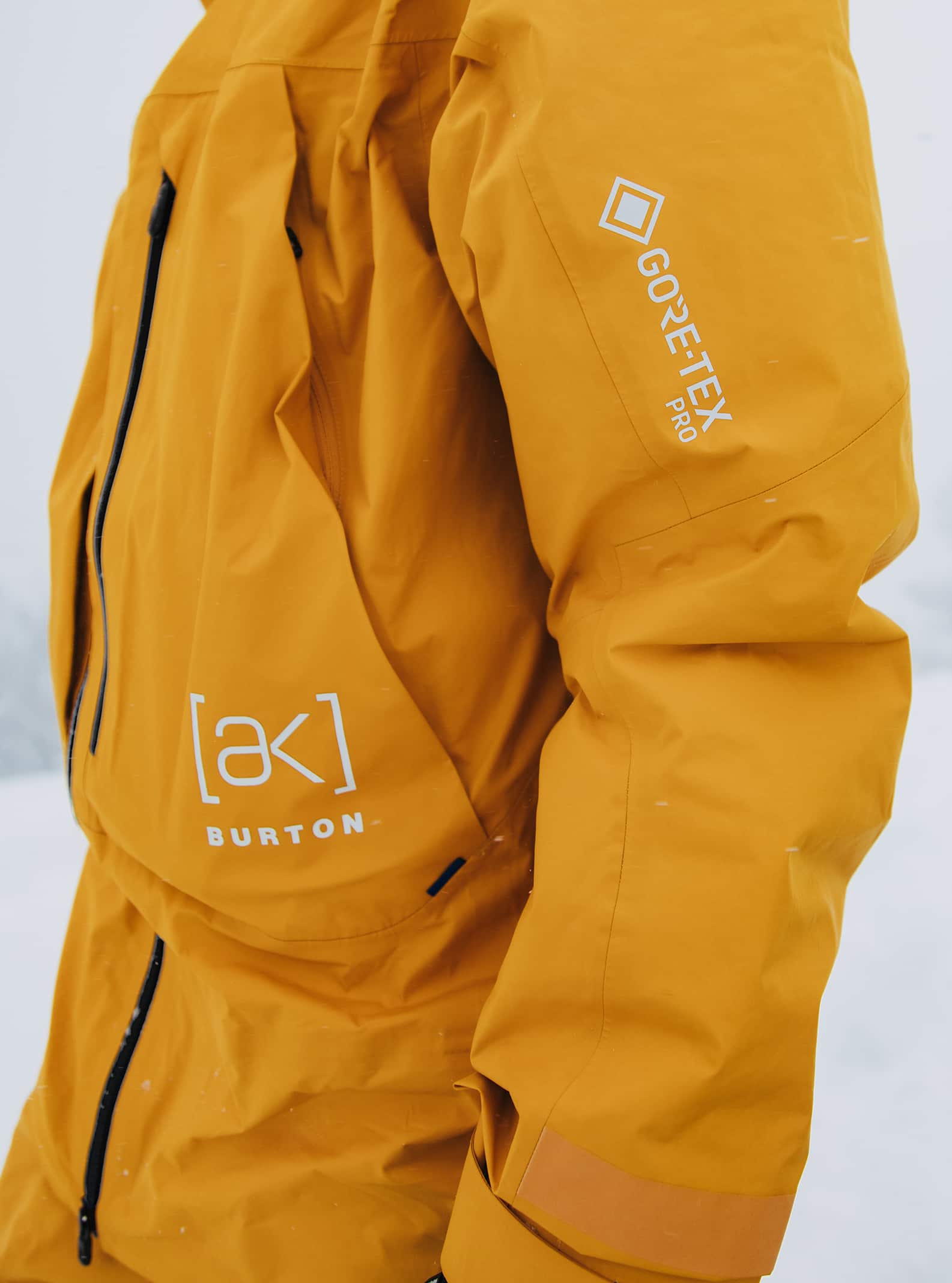 Men's [ak] Tusk GORE-TEX PRO 3L Snowboard Jacket