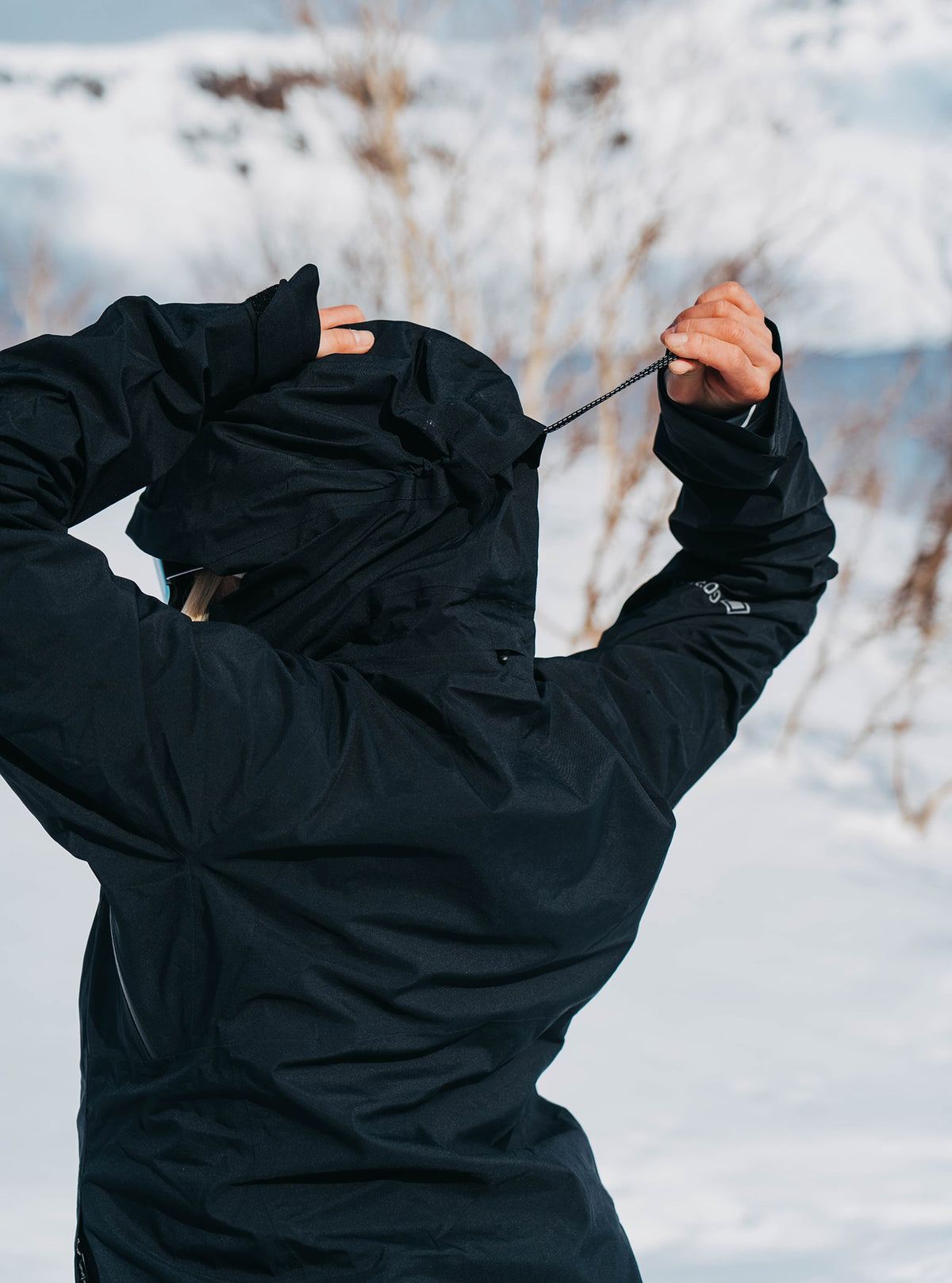 Women's [ak] Upshift GORE-TEX 2L Snowboard Jacket