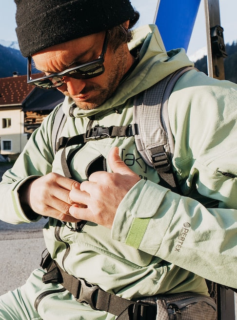 Men's [ak] Softshell Jacket