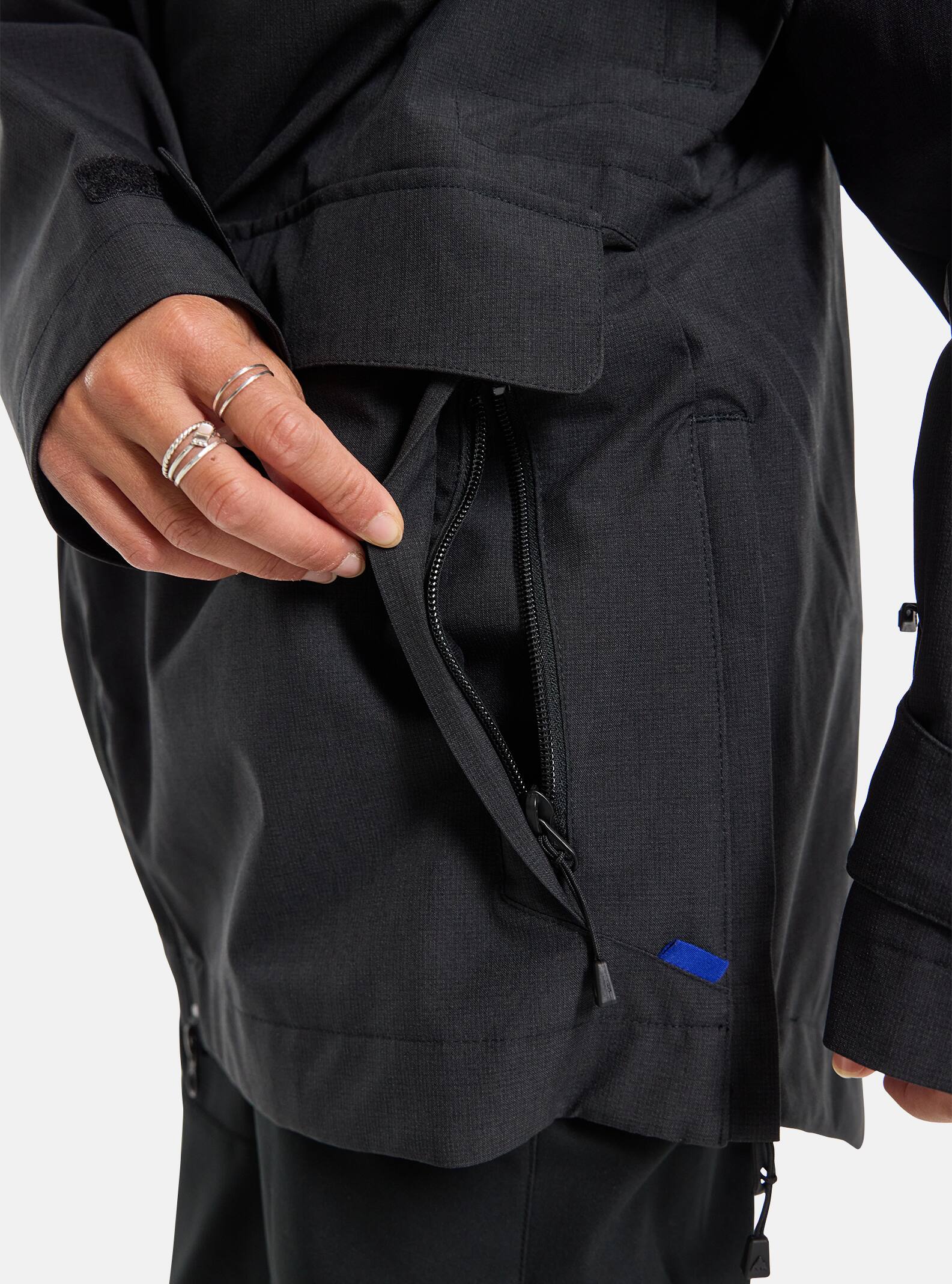 Women's Lalik 2L Snowboard Jackets