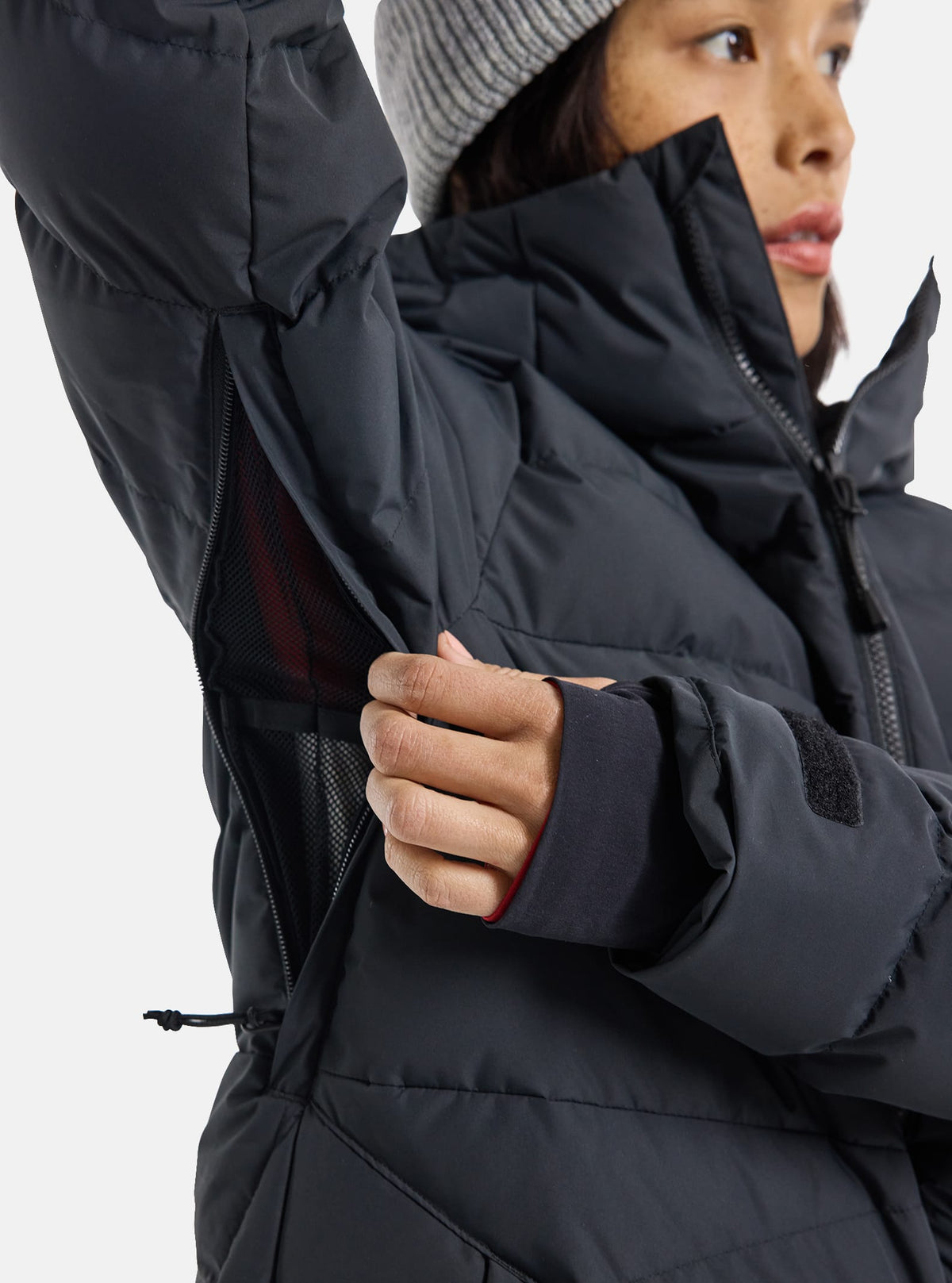 Women's Loyil Down Snowboard Jackets